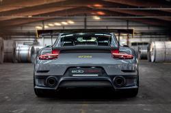 开云平台-街道狂飙与绿茵风暴，当F1焦点战遇上贝蒂斯击溃雷恩