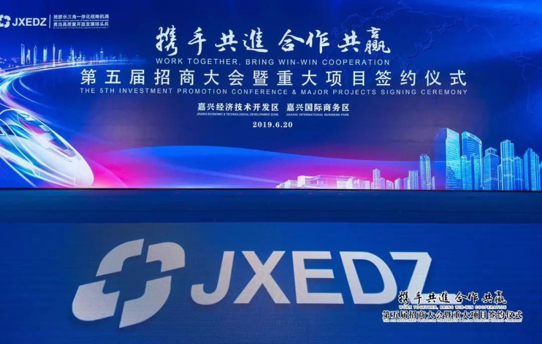 世界级选手展现实力，合作共赢的简单介绍