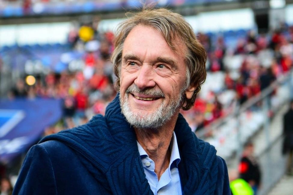 鹿岛球迷狂欢士气高涨追逐冠军 鹿岛球迷狂欢士气高涨追逐冠军