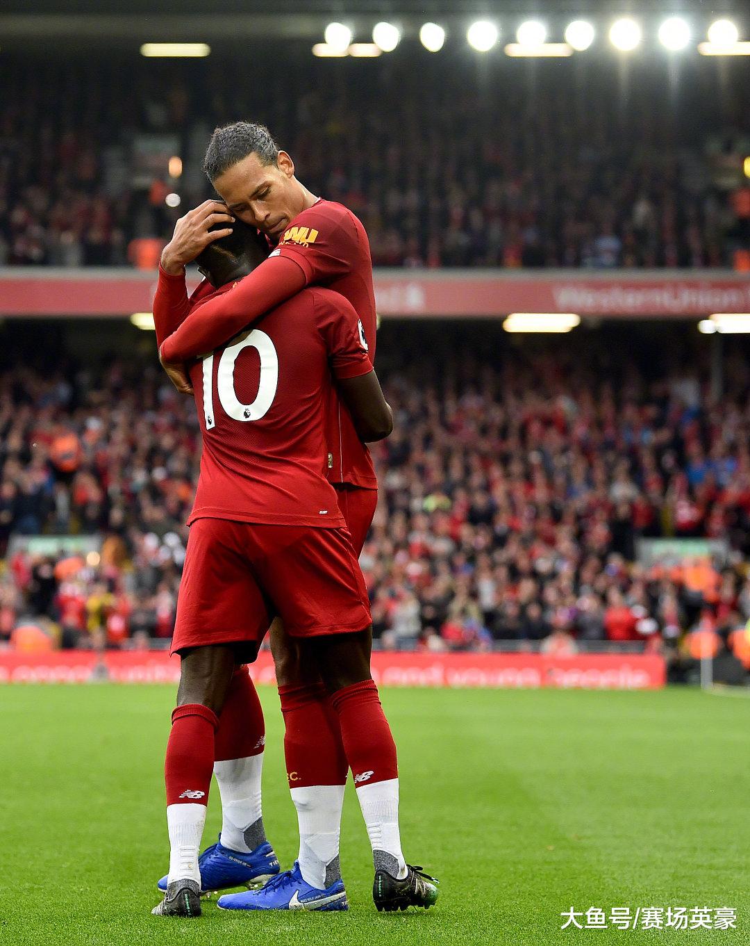 曼城客场取胜,稳定全胜战绩 曼城客场取胜,稳定全胜战绩