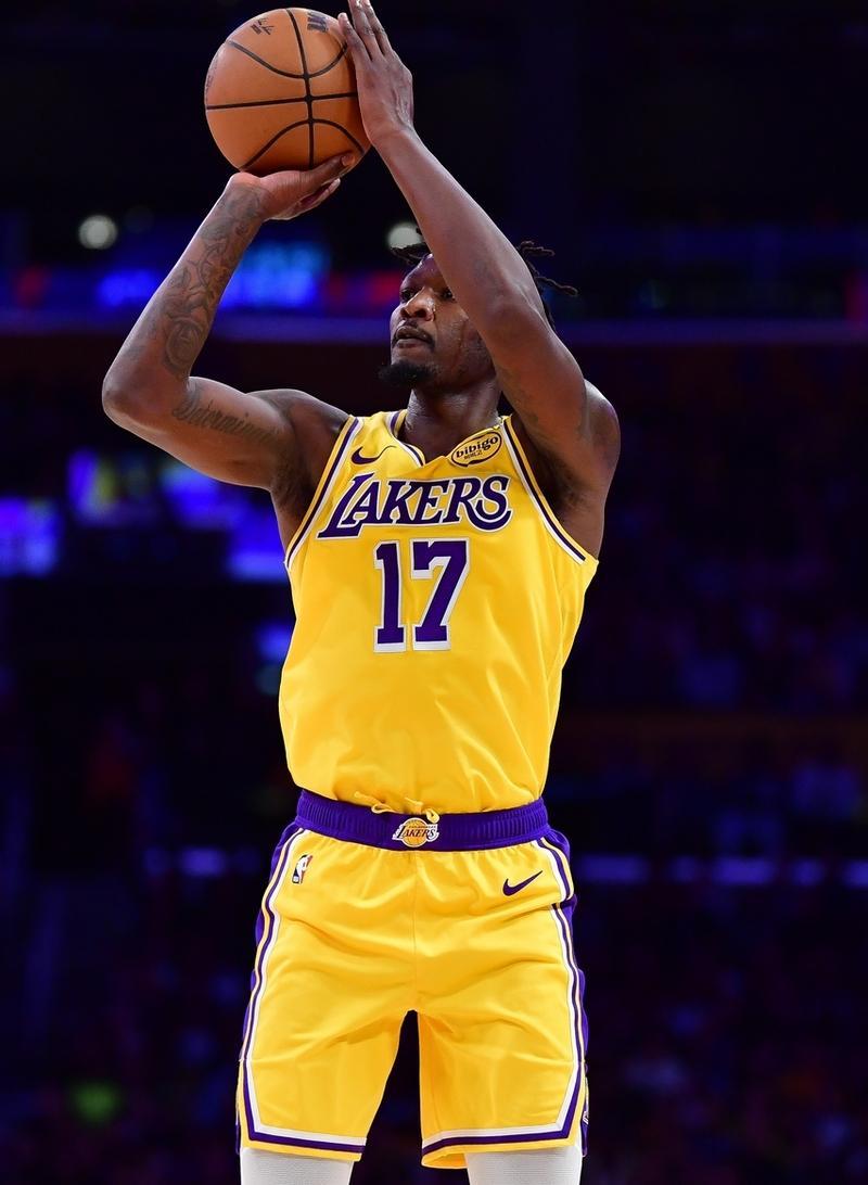 湖人重获连胜，全队高效发挥战胜凯尔特人的简单介绍