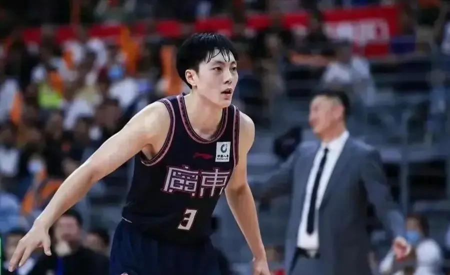 河南男篮主场失利，欲求反弹之路