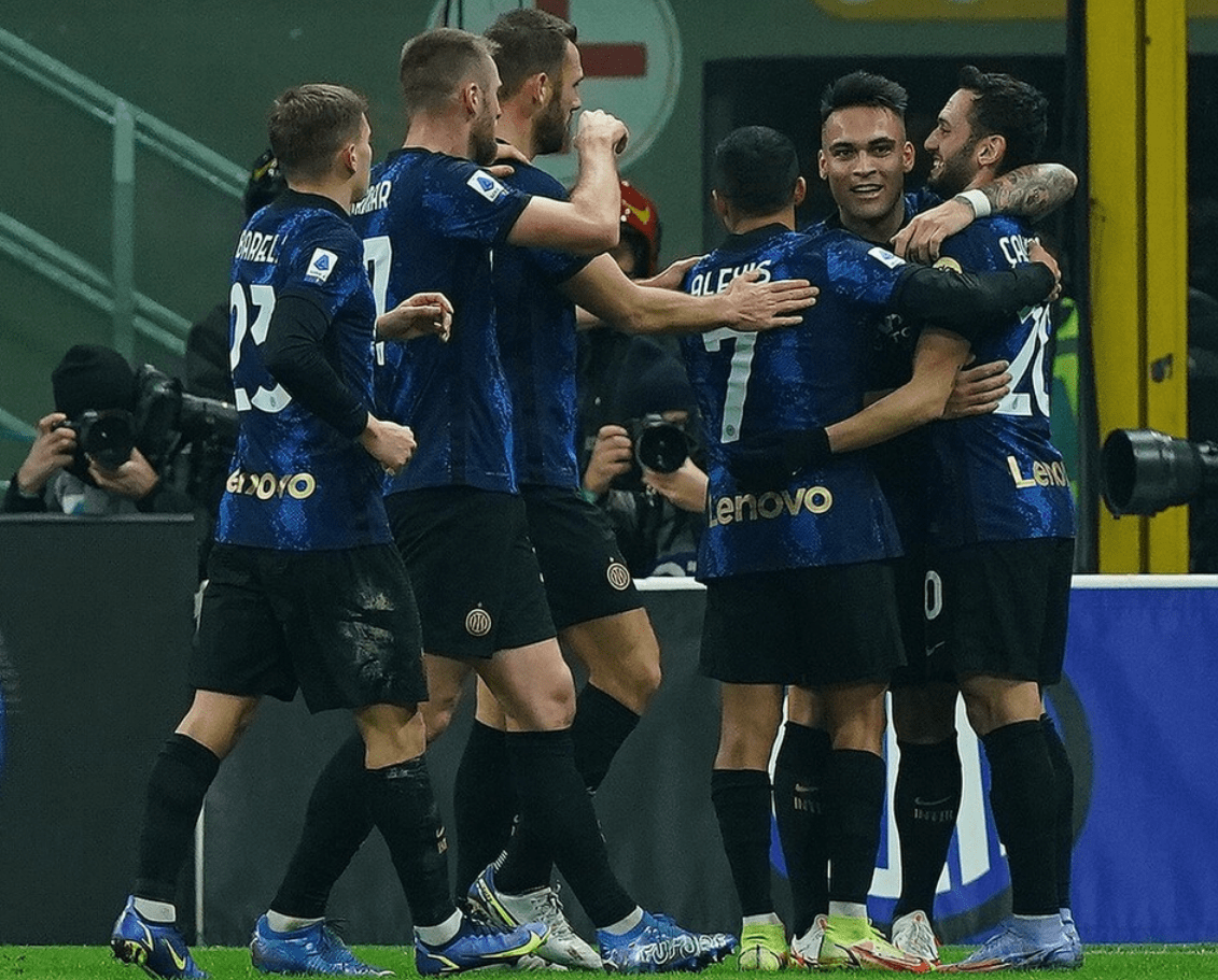 罗马狂胜,小组头名几无悬念! 罗马狂胜,小组头名几无悬念!