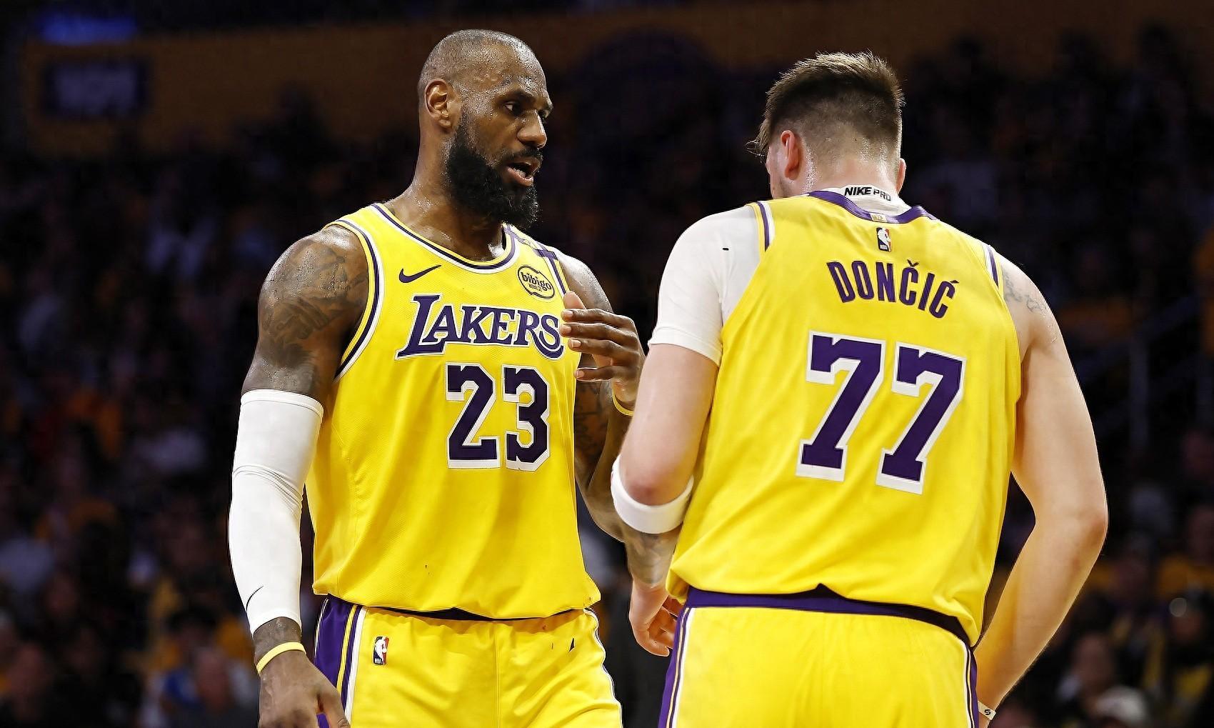 黄蜂大胜湖人,展现出色状态 黄蜂大胜湖人,展现出色状态