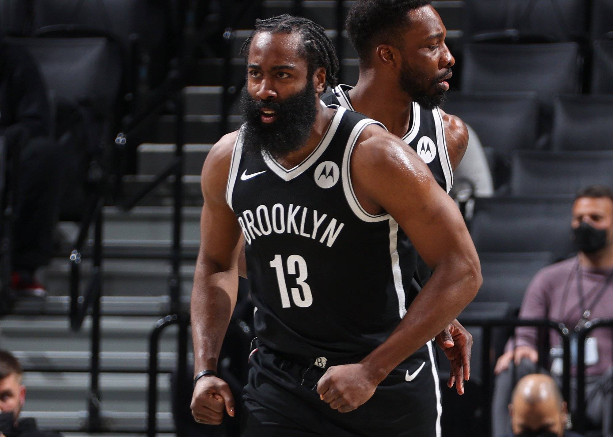 篮网胜温联结束两连败 篮网胜温联结束两连败