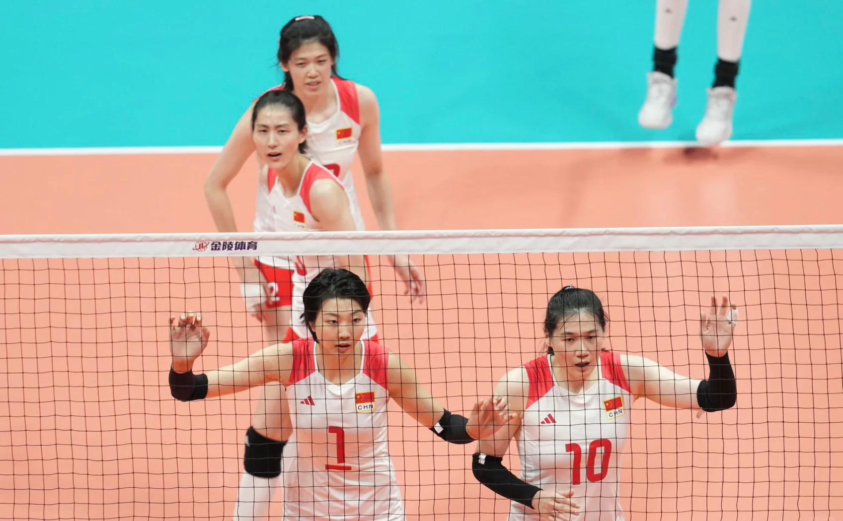 中国队再添一金！亚运会女排成最大赢家