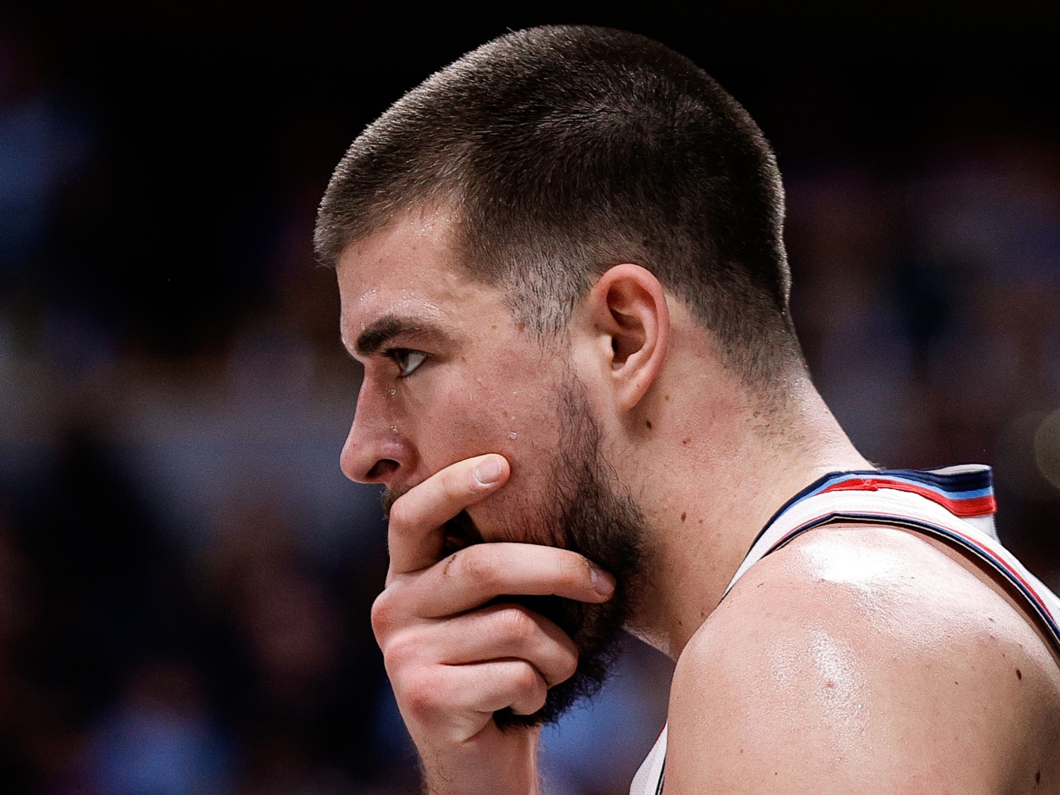 快船主场击败独行侠,乔治27+8 快船主场击败独行侠,乔治27+8