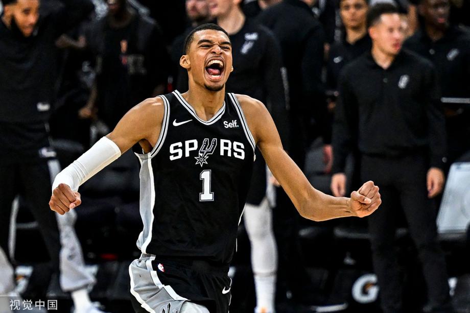 火箭艰难击败马刺,势头不减的简单介绍 火箭艰难击败马刺,势头不减的简单介绍