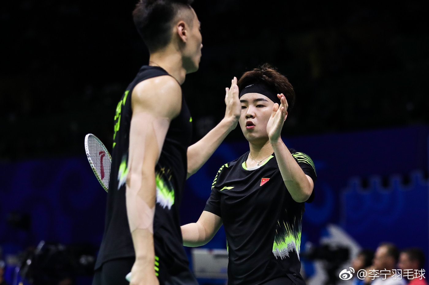 包含印度羽毛球队鏖战印尼羽毛球队,辛杜爆发神勇的词条 包含印度羽毛球队鏖战印尼羽毛球队,辛杜爆发神勇的词条