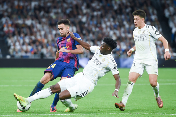 关于西班牙险胜里昂，楚阿梅尼统治全场的信息