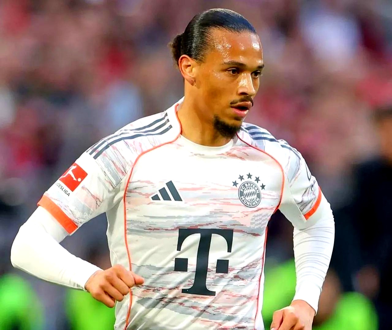 关于拜仁横扫勒沃库森，格纳布里状态火热的信息